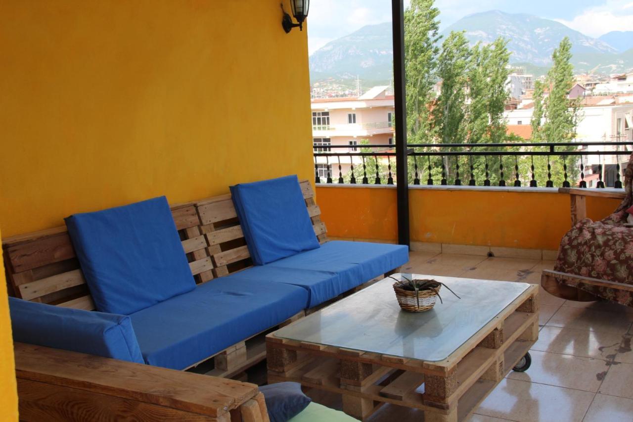 Cozy Big Apartment With Balcony Tirana Eksteriør billede