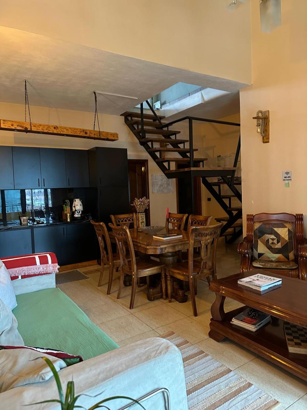 Cozy Big Apartment With Balcony Tirana Eksteriør billede