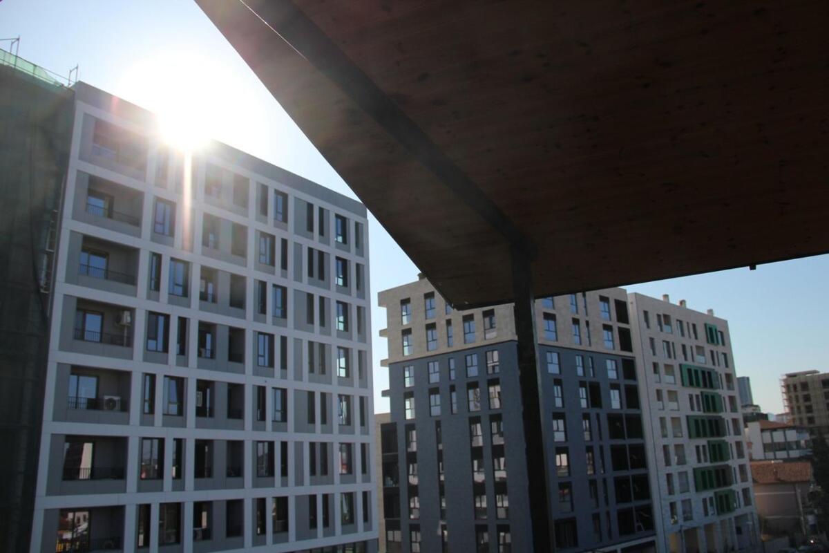 Cozy Big Apartment With Balcony Tirana Eksteriør billede